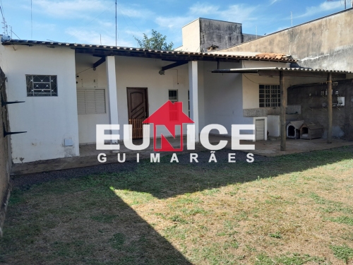 Casa à Venda no Ipanema em Araçatuba/SP