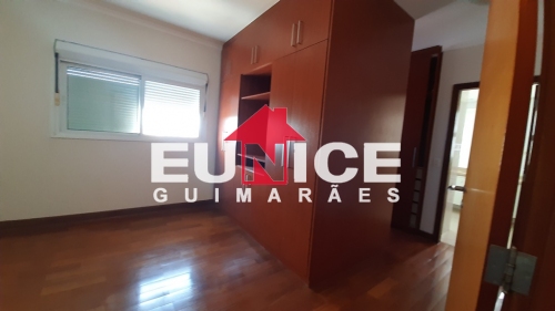 Apartamento à Venda no Jardim Sumaré em Araçatuba/SP