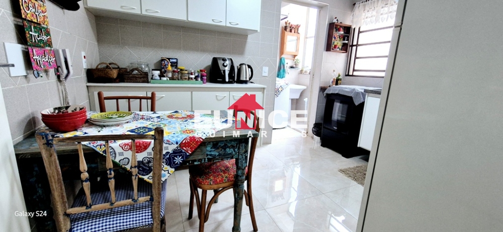 Apartamento Locação Ilha Bela . R$ 1400,00 + cond.