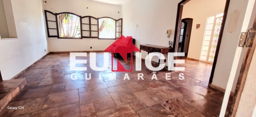 Casa à Venda no Vila Carvalho em Araçatuba/SP