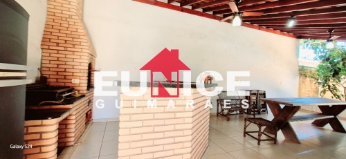 Casa à Venda no Vila Carvalho em Araçatuba/SP