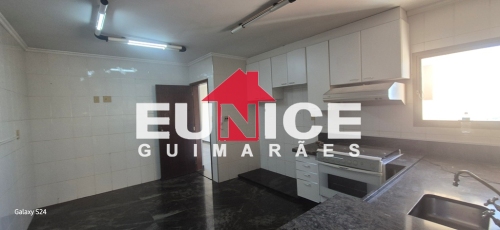 Apartamento à Venda no Vila Santo Antônio em Araçatuba/SP