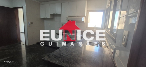 Apartamento à Venda no Vila Santo Antônio em Araçatuba/SP