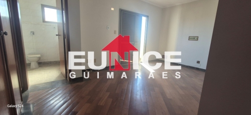 Apartamento à Venda no Vila Santo Antônio em Araçatuba/SP