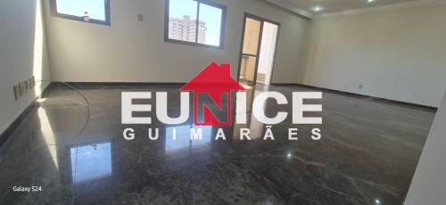 Apartamento à Venda no Vila Santo Antônio em Araçatuba/SP