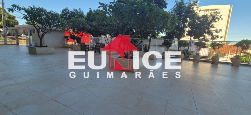 Apartamento à Venda no Vila Mendonça em Araçatuba/SP