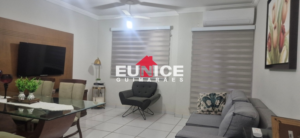 Apartamento Los Anegeles com 78m². R$ 300mil 